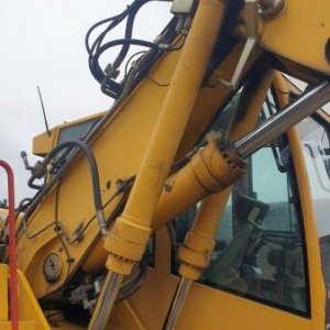 foto 18t 2way rail mobil excavator Terex 1404 ZW for export only